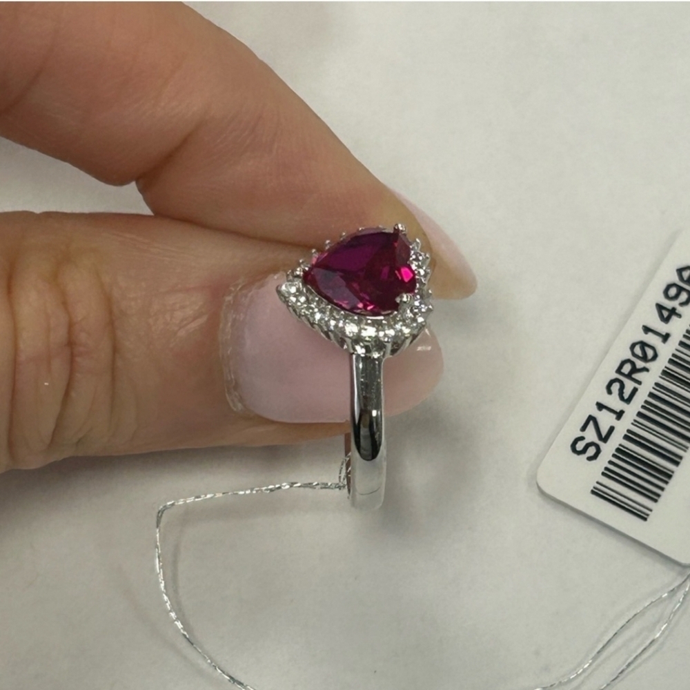 ❤▪️Suzy Levian ▪️ Sterling Silver Cubic Zirconia Engagement Ring Sz 7 - Picture 6 of 11